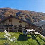Hostdomus - Delle Nevi شقة