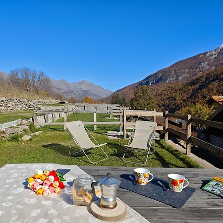 Hostdomus - Delle Nevi Traverses