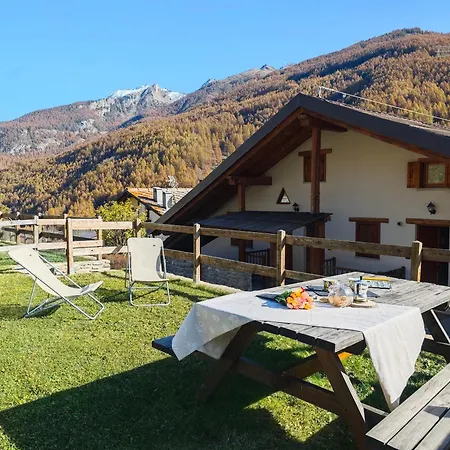 Hostdomus - Delle Nevi Apartmán Traverses